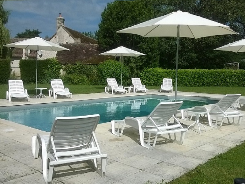 Gite - Le Martinet piscine- Le Petit Pressigny-Loches val de Loire