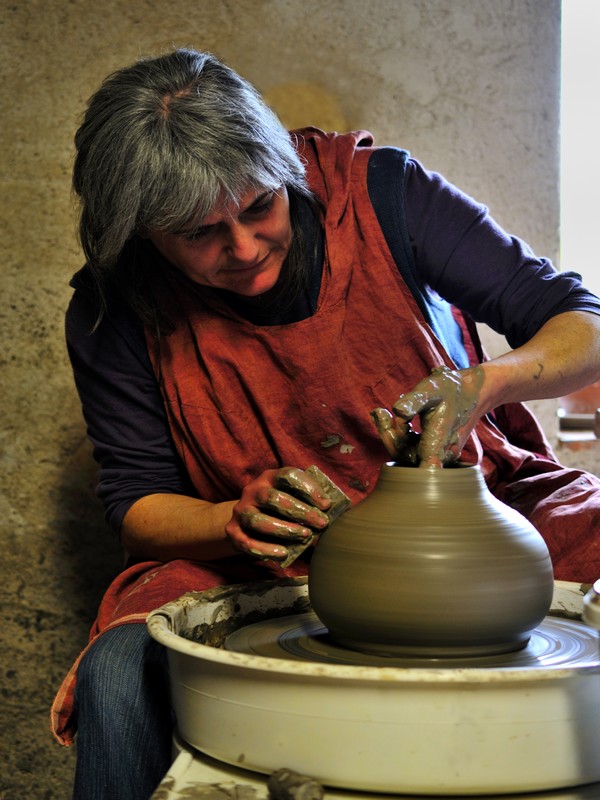 poterie-artisanale-a-2-mains-le-grand-pressigny-valdeloire